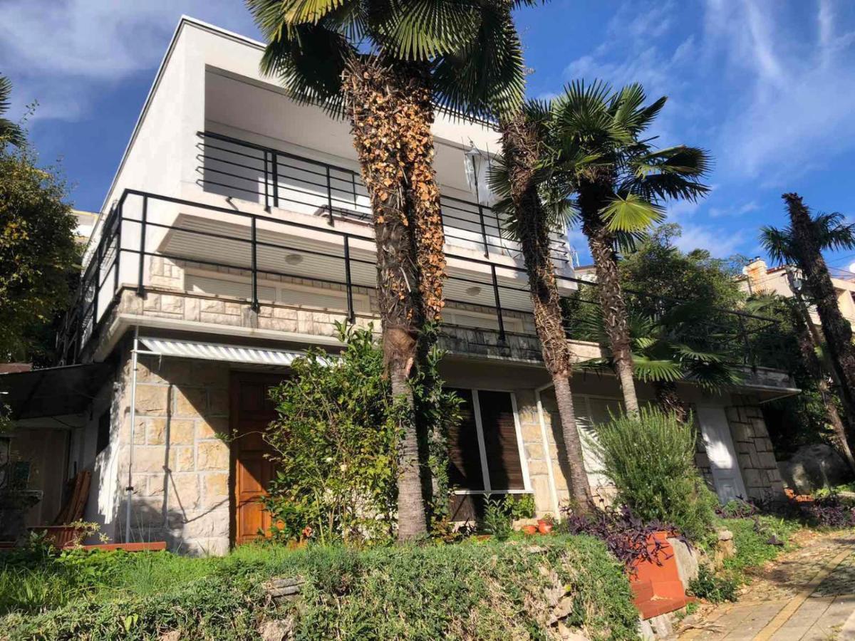 Sheltered Green Oasis In אופטיה מראה חיצוני תמונה